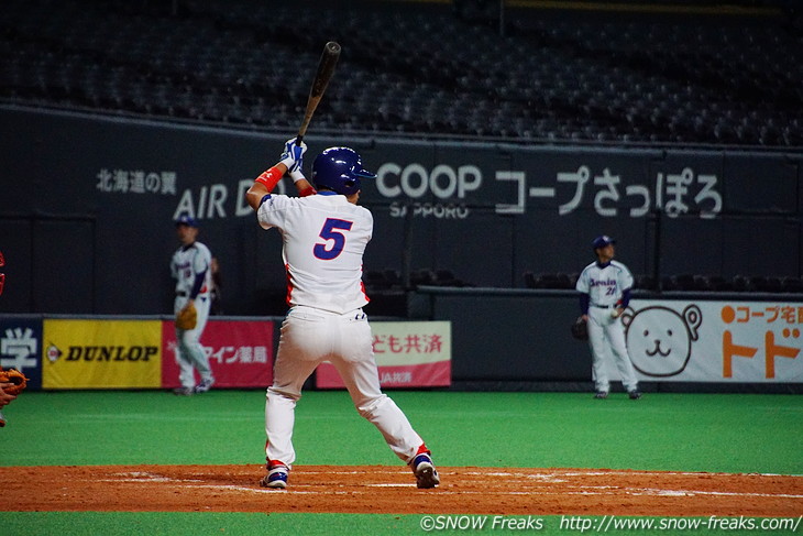 井山敬介さん率いる野球チーム「NEW WALK YANKEES」 vs Brain presents タマキちゃんを応援しよう!!チャリティーゲーム in 札幌ドーム